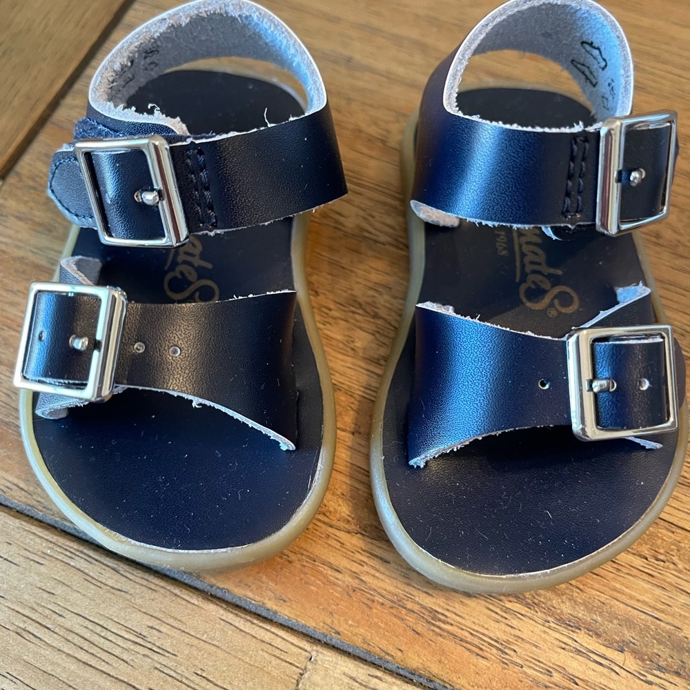 Navy Footmates sandals 2